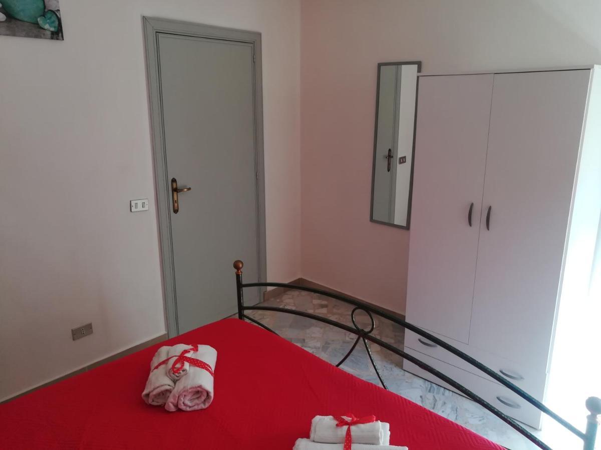 Cristian 'S House Villa Lascari Luaran gambar